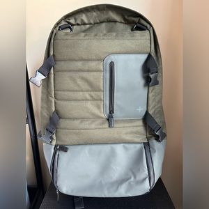 Tavik Backpack
